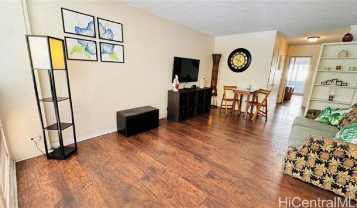 1720 Ala Moana Boulevard,Honolulu,Hawaii,96815,1 Bedroom Bedrooms,1 BathroomBathrooms,Condo/Townhouse,Ala Moana,5,18403577