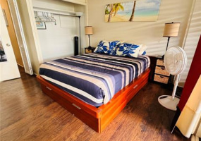 1720 Ala Moana Boulevard,Honolulu,Hawaii,96815,1 Bedroom Bedrooms,1 BathroomBathrooms,Condo/Townhouse,Ala Moana,5,18403577