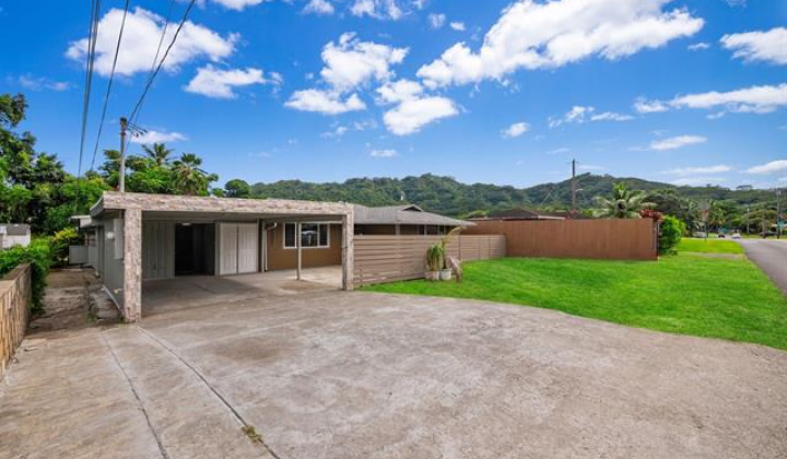 45-343 Namoku Street,Kaneohe,Hawaii,96744,6 Bedrooms Bedrooms,4 BathroomsBathrooms,Single family,Namoku,18403732