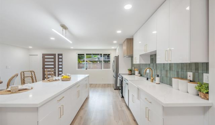 45-343 Namoku Street,Kaneohe,Hawaii,96744,6 Bedrooms Bedrooms,4 BathroomsBathrooms,Single family,Namoku,18403732