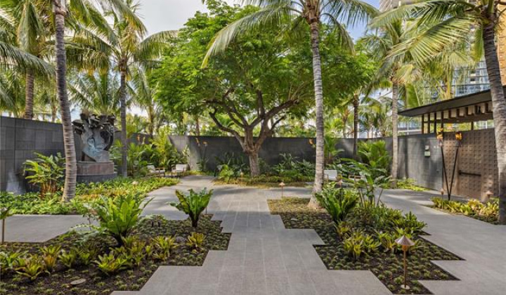 1100 Ala Moana Boulevard,Honolulu,Hawaii,96814,1 Bedroom Bedrooms,1 BathroomBathrooms,Condo/Townhouse,Ala Moana,24,18403736