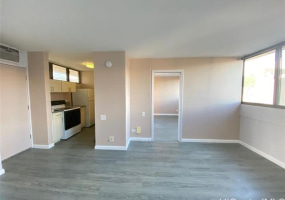 1134 Kinau Street,Honolulu,Hawaii,96814,1 Bedroom Bedrooms,1 BathroomBathrooms,Condo/Townhouse,Kinau,8,18404063