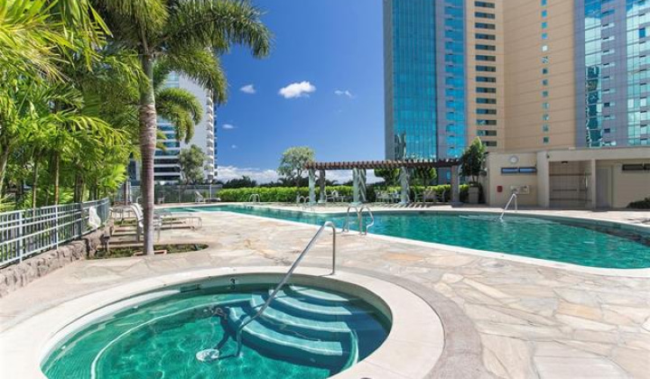 1177 Queen Street,Honolulu,Hawaii,96814,2 ベッドルーム ベッドルーム,2 バスルームバスルーム,コンド / タウンハウス,Queen,28,18855112