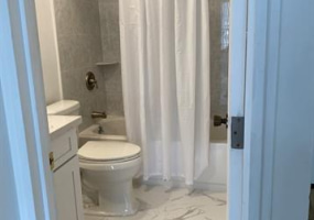 2333 Kapiolani Boulevard,Honolulu,Hawaii,96826,2 Bedrooms Bedrooms,2 BathroomsBathrooms,Condo/Townhouse,Kapiolani,7,18404115