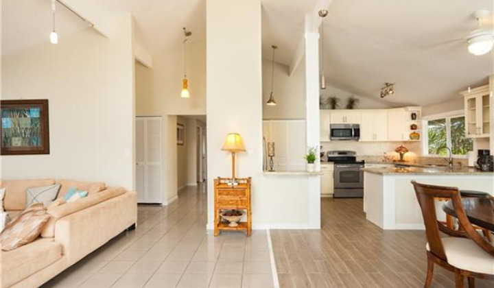 251 Kalalau Street,Honolulu,Hawaii,96825,4 Bedrooms Bedrooms,2 BathroomsBathrooms,Single family,Kalalau,18404423