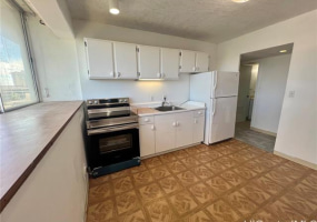 2281 Ala Wai Boulevard,Honolulu,Hawaii,96815,2 Bedrooms Bedrooms,1 BathroomBathrooms,Condo/Townhouse,Ala Wai,10,18404447