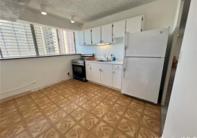 2281 Ala Wai Boulevard,Honolulu,Hawaii,96815,2 Bedrooms Bedrooms,1 BathroomBathrooms,Condo/Townhouse,Ala Wai,10,18404447