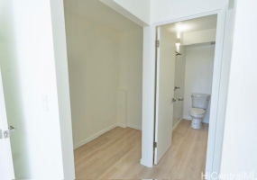 1326 Keeaumoku Street,Honolulu,Hawaii,96814,3 ベッドルーム ベッドルーム,2 バスルームバスルーム,コンド / タウンハウス,Keeaumoku,1,18404820