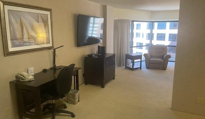 1088 Bishop Street,Honolulu,Hawaii,96813,1 Bedroom Bedrooms,1 BathroomBathrooms,Condo/Townhouse,Bishop,22,18405276