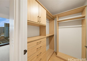 1100 ala moana Boulevard,Honolulu,Hawaii,96814,2 Bedrooms Bedrooms,2 BathroomsBathrooms,Condo/Townhouse,ala moana,17,18406304
