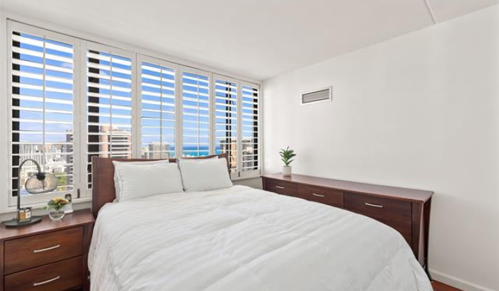 411 Hobron Lane,Honolulu,Hawaii,96815,1 ベッドルーム ベッドルーム,1 バスルームバスルーム,コンド / タウンハウス,Hobron,38,18856076