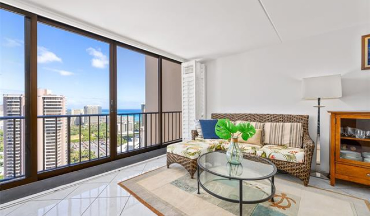 411 Hobron Lane,Honolulu,Hawaii,96815,1 ベッドルーム ベッドルーム,1 バスルームバスルーム,コンド / タウンハウス,Hobron,38,18856076
