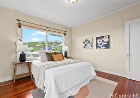 1471 St Louis Drive,Honolulu,Hawaii,96816,4 Bedrooms Bedrooms,2 BathroomsBathrooms,Single family,St Louis,18406486