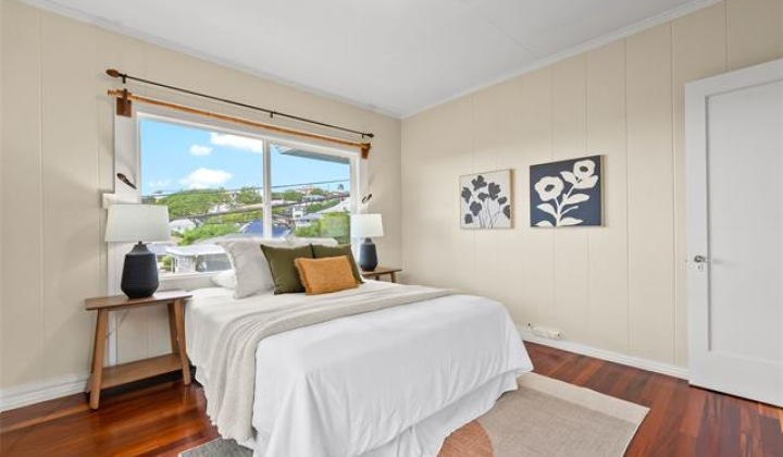 1471 St Louis Drive,Honolulu,Hawaii,96816,4 Bedrooms Bedrooms,2 BathroomsBathrooms,Single family,St Louis,18406486
