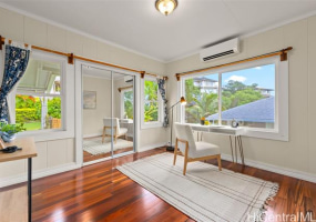 1471 St Louis Drive,Honolulu,Hawaii,96816,4 Bedrooms Bedrooms,2 BathroomsBathrooms,Single family,St Louis,18406486