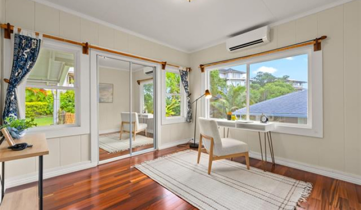 1471 St Louis Drive,Honolulu,Hawaii,96816,4 Bedrooms Bedrooms,2 BathroomsBathrooms,Single family,St Louis,18406486
