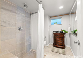 1471 St Louis Drive,Honolulu,Hawaii,96816,4 Bedrooms Bedrooms,2 BathroomsBathrooms,Single family,St Louis,18406486
