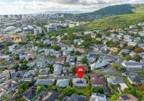 1471 St Louis Drive,Honolulu,Hawaii,96816,4 Bedrooms Bedrooms,2 BathroomsBathrooms,Single family,St Louis,18406486