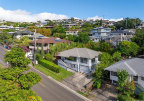 1471 St Louis Drive,Honolulu,Hawaii,96816,4 Bedrooms Bedrooms,2 BathroomsBathrooms,Single family,St Louis,18406486