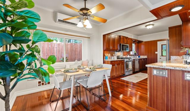 1471 St Louis Drive,Honolulu,Hawaii,96816,4 Bedrooms Bedrooms,2 BathroomsBathrooms,Single family,St Louis,18406486