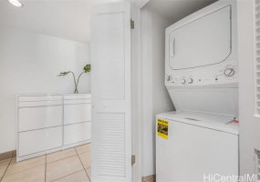 1341 Kapiolani Boulevard,Honolulu,Hawaii,96814,2 ベッドルーム ベッドルーム,2 バスルームバスルーム,コンド / タウンハウス,Kapiolani,8,18406708