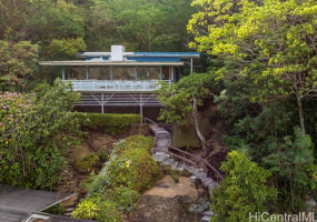 2870 Komaia Place,Honolulu,Hawaii,96822,6 Bedrooms Bedrooms,3 BathroomsBathrooms,Single family,Komaia,19196354