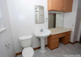 644 Ekekela Place,Honolulu,Hawaii,96817,4 Bedrooms Bedrooms,2 BathroomsBathrooms,Single family,Ekekela,18406827
