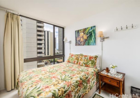 229 Paoakalani Avenue,Honolulu,Hawaii,96815,2 ベッドルーム ベッドルーム,1 バスルームバスルーム,コンド / タウンハウス,Paoakalani,10,18856897