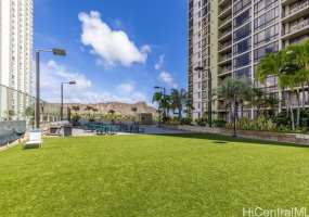 229 Paoakalani Avenue,Honolulu,Hawaii,96815,2 ベッドルーム ベッドルーム,1 バスルームバスルーム,コンド / タウンハウス,Paoakalani,10,18856897