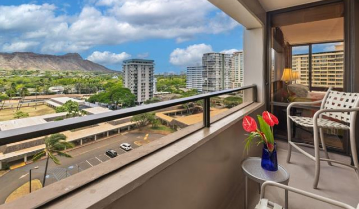 229 Paoakalani Avenue,Honolulu,Hawaii,96815,2 ベッドルーム ベッドルーム,1 バスルームバスルーム,コンド / タウンハウス,Paoakalani,10,18856897