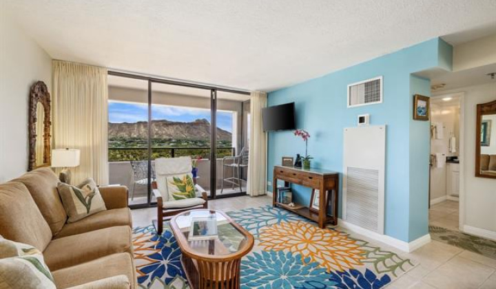 229 Paoakalani Avenue,Honolulu,Hawaii,96815,2 ベッドルーム ベッドルーム,1 バスルームバスルーム,コンド / タウンハウス,Paoakalani,10,18856897