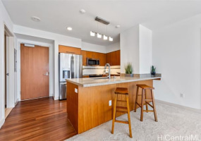 555 South Street,Honolulu,Hawaii,96813,2 ベッドルーム ベッドルーム,2 バスルームバスルーム,コンド / タウンハウス,South,23,18857025