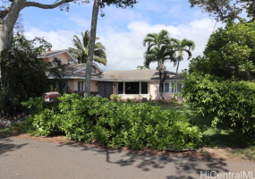 813 Maluniu Avenue,Kailua,Hawaii,96734,4 ベッドルーム ベッドルーム,1 バスルームバスルーム,一戸建て,Maluniu,18857157