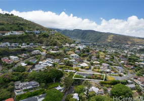 2316 Round Top Drive,Honolulu,Hawaii,96822,3 ベッドルーム ベッドルーム,2 バスルームバスルーム,一戸建て,Round Top,18858378