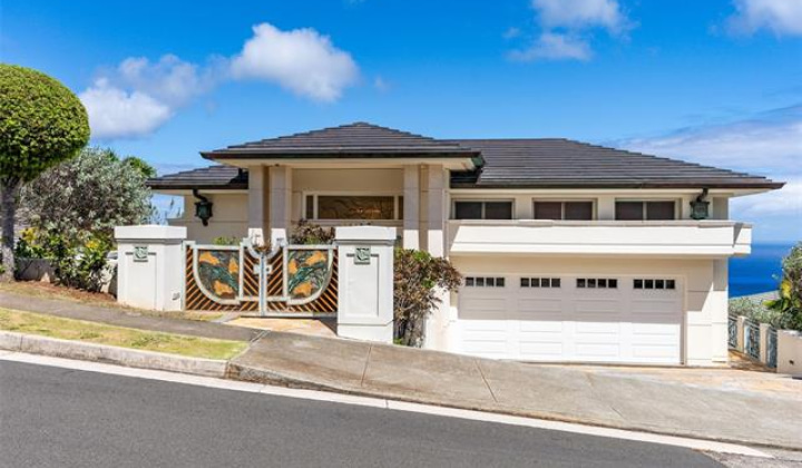 763 Kaulana Place,Honolulu,Hawaii,96821,6 ベッドルーム ベッドルーム,7 バスルームバスルーム,一戸建て,Kaulana,18859328
