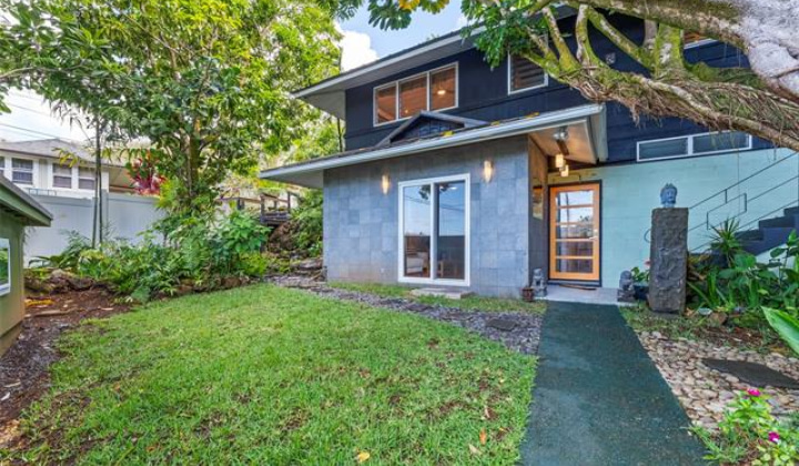 3233 Allan Place,Honolulu,Hawaii,96817,4 ベッドルーム ベッドルーム,5 バスルームバスルーム,一戸建て,Allan,18860258