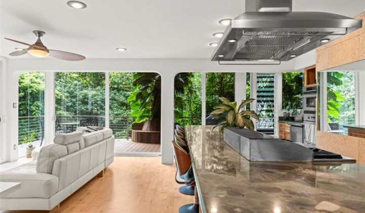 3233 Allan Place,Honolulu,Hawaii,96817,4 ベッドルーム ベッドルーム,5 バスルームバスルーム,一戸建て,Allan,18860258