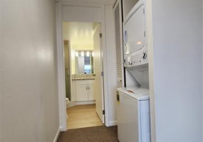 1750 Kalakaua Avenue,Honolulu,Hawaii,96826,2 Bedrooms Bedrooms,2 BathroomsBathrooms,Condo/Townhouse,Kalakaua,33,19007953