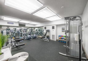 1750 Kalakaua Avenue,Honolulu,Hawaii,96826,2 Bedrooms Bedrooms,2 BathroomsBathrooms,Condo/Townhouse,Kalakaua,33,19007953