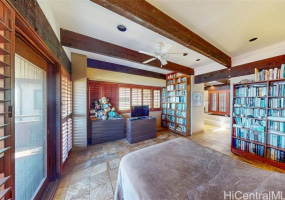 440 Maono Loop,Honolulu,Hawaii,96821,3 ベッドルーム ベッドルーム,3 バスルームバスルーム,一戸建て,Maono,18861003