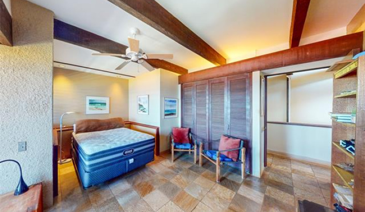 440 Maono Loop,Honolulu,Hawaii,96821,3 ベッドルーム ベッドルーム,3 バスルームバスルーム,一戸建て,Maono,18861003