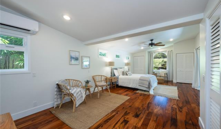 650 Ikemaka Place,Kailua,Hawaii,96734,4 ベッドルーム ベッドルーム,3 バスルームバスルーム,一戸建て,Ikemaka,18862627