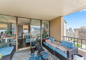 2121 Ala Wai Boulevard,Honolulu,Hawaii,96815,2 ベッドルーム ベッドルーム,1 バスルームバスルーム,コンド / タウンハウス,Ala Wai,23,18862628