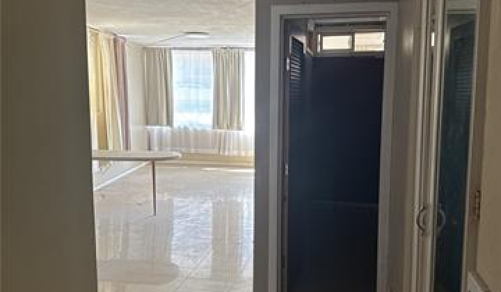 435 Seaside Avenue,Honolulu,Hawaii,96815,1 ベッドルーム ベッドルーム,1 バスルームバスルーム,コンド / タウンハウス,Seaside,2,18862775