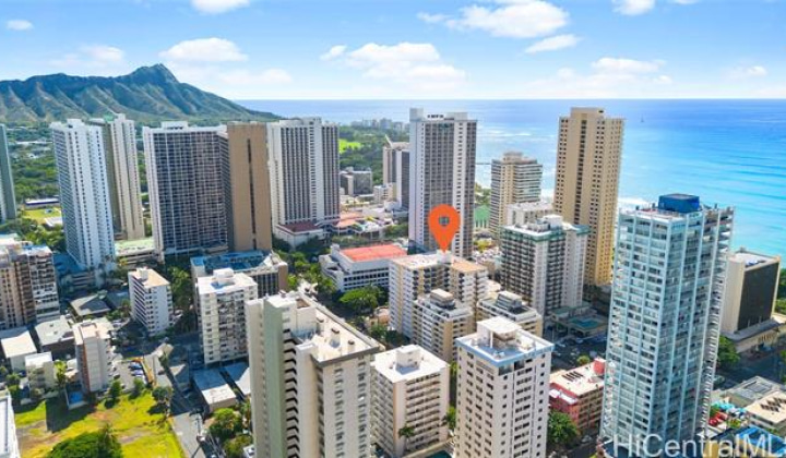 2465 Kuhio Avenue,Honolulu,Hawaii,96815,2 ベッドルーム ベッドルーム,2 バスルームバスルーム,コンド / タウンハウス,Kuhio,3,18863939
