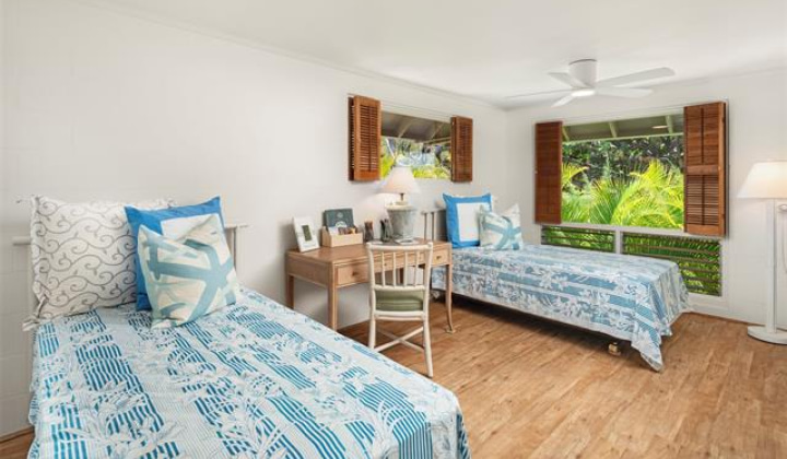 1122 Mokulua Drive,Kailua,Hawaii,96734,5 ベッドルーム ベッドルーム,4 バスルームバスルーム,一戸建て,Mokulua,18864807