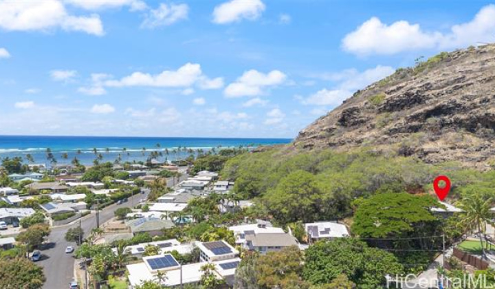 222 Kawaikui Place,Honolulu,Hawaii,96821,4 ベッドルーム ベッドルーム,3 バスルームバスルーム,一戸建て,Kawaikui,18865150