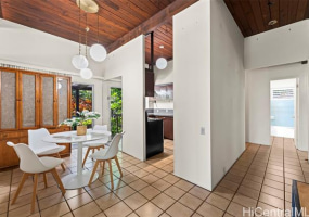 222 Kawaikui Place,Honolulu,Hawaii,96821,4 ベッドルーム ベッドルーム,3 バスルームバスルーム,一戸建て,Kawaikui,18865150