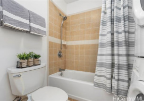 1201 Wilder Avenue,Honolulu,Hawaii,96822,1 Bedroom Bedrooms,1 BathroomBathrooms,Condo/Townhouse,Wilder,24,19012166