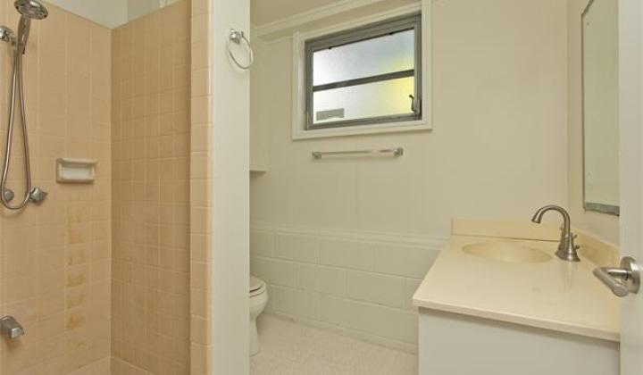 5347 Malu Place,Honolulu,Hawaii,96816,4 ベッドルーム ベッドルーム,4 バスルームバスルーム,一戸建て,Malu,18866256